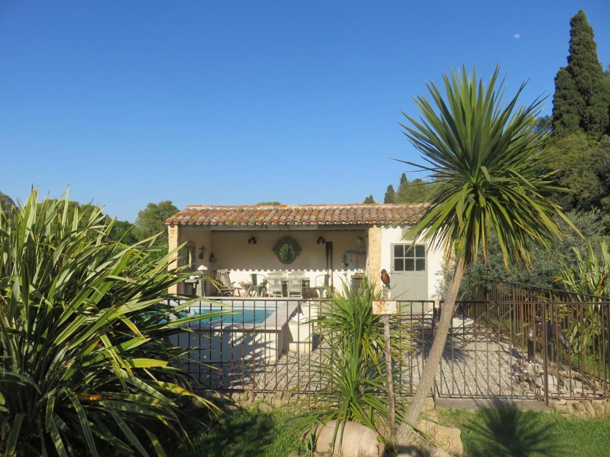 Appartement Dans Mas Provencal Grans Exterior photo