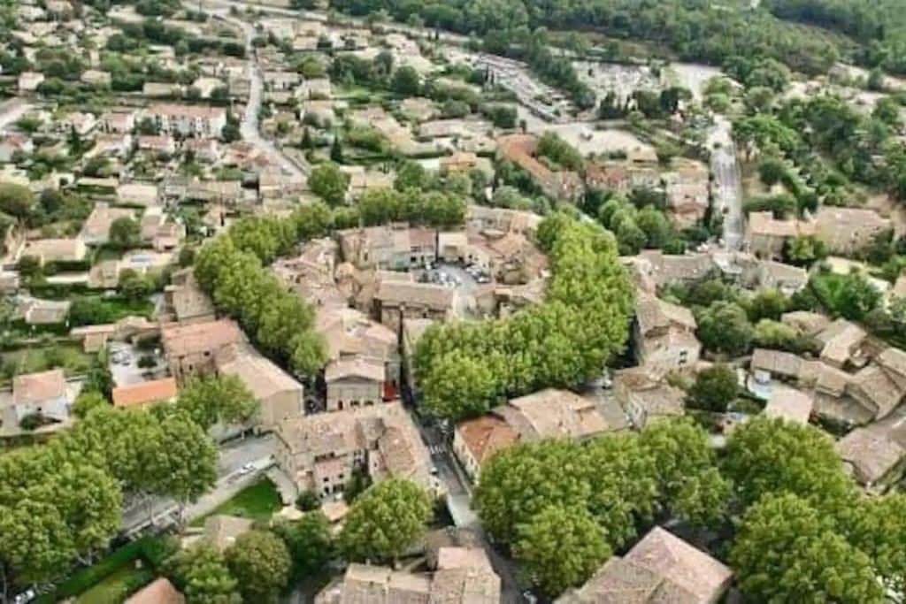 Appartement Dans Mas Provencal Grans Exterior photo